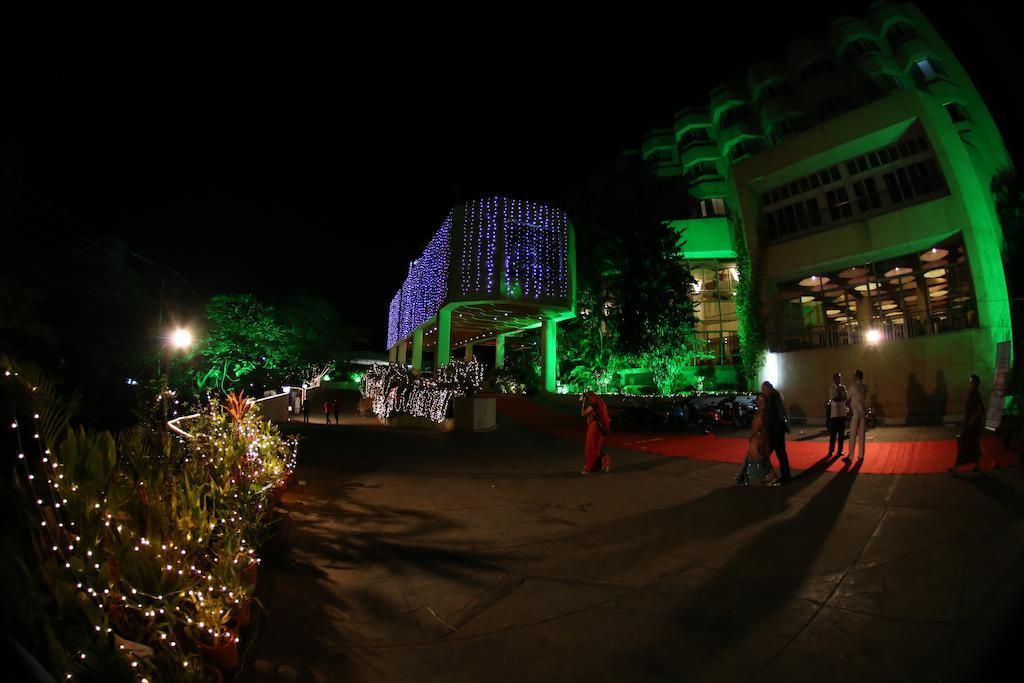 Hotel Paradise - Mysore Dasaprakash Group 외부 사진